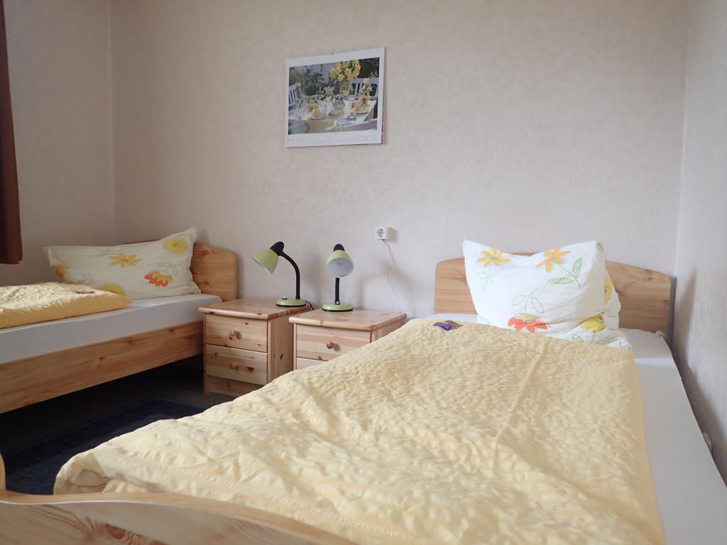 Haus Charlotte Hotel Bad Nenndorf Room photo